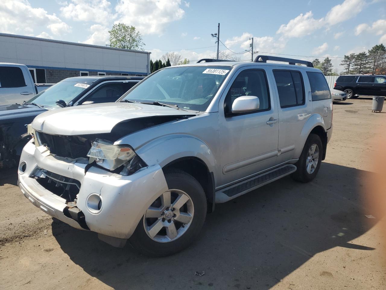 NISSAN PATHFINDER S
