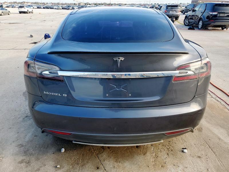 2016 TESLA MODEL S 5YJSA1E40GF137717