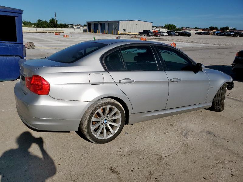 Vin: wbaph7g51bnn02178, lot: 57869015, bmw 3 series i 20113