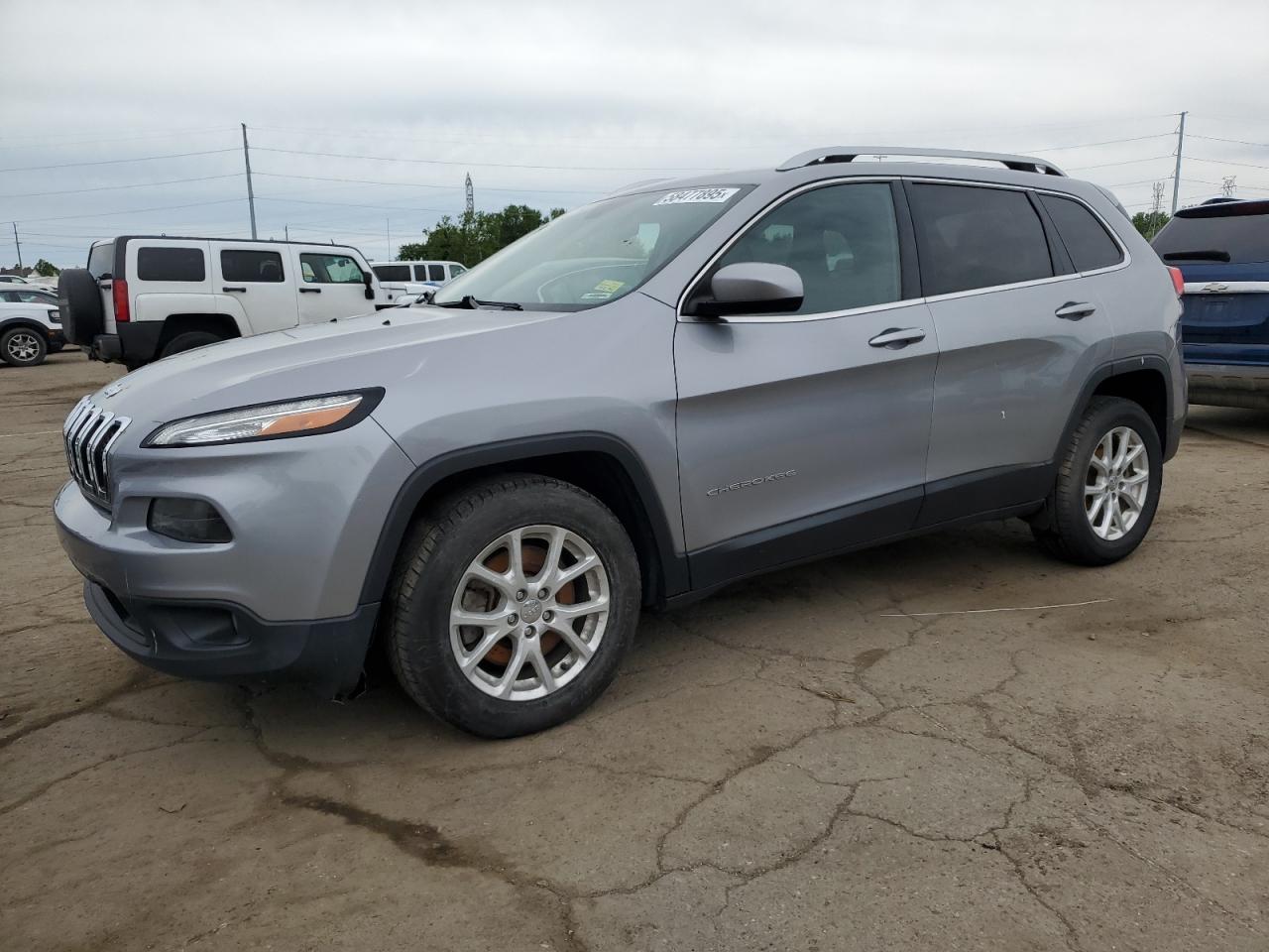  Salvage Jeep Grand Cherokee