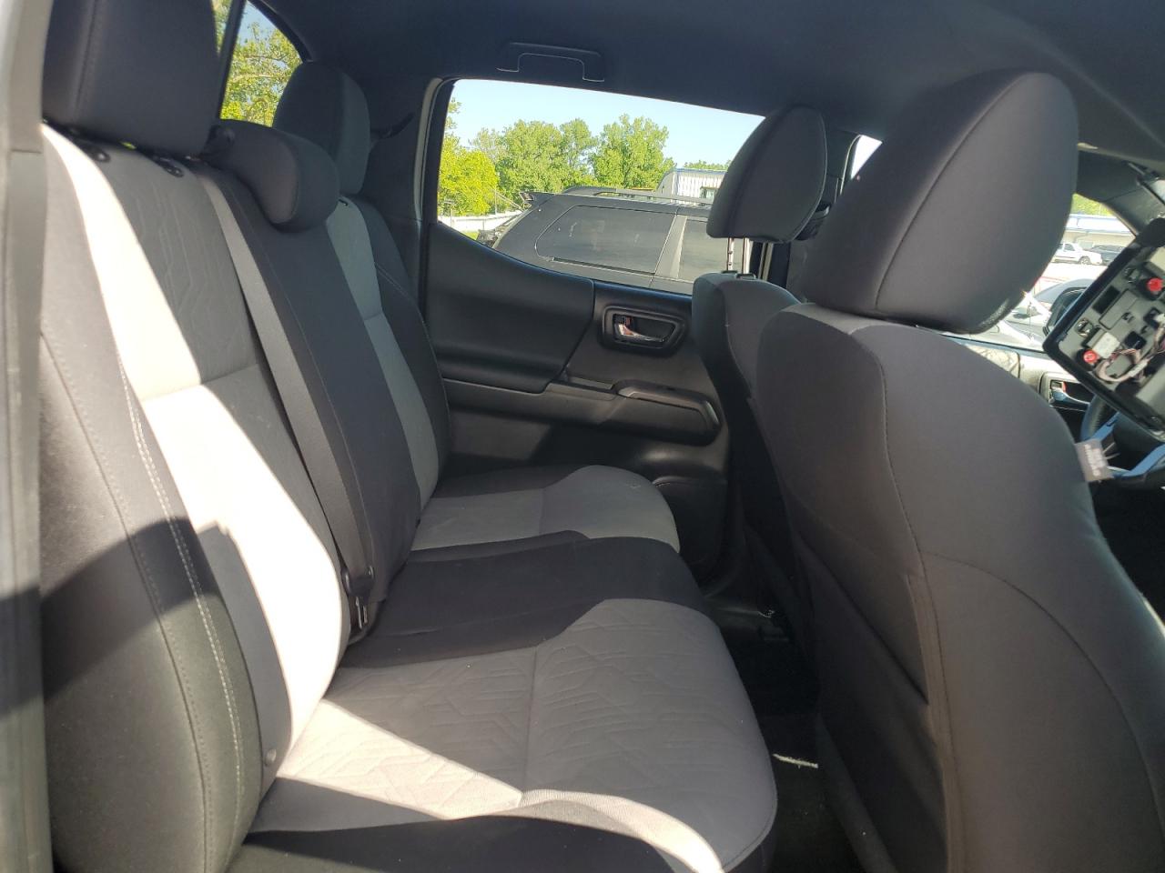 TOYOTA TACOMA DOUBLE CAB