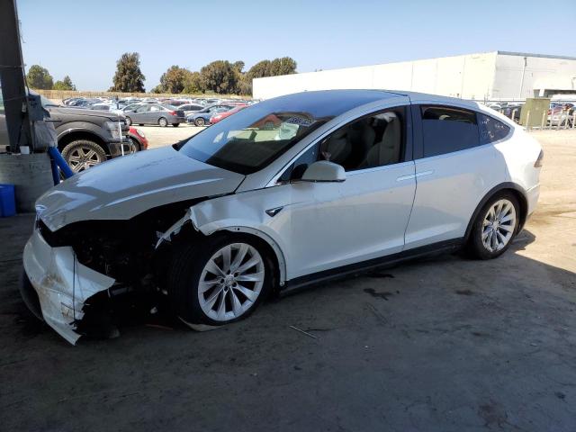 Vin: 5yjxcbe23jf089402, lot: 55697025, tesla model x 2018 img_1