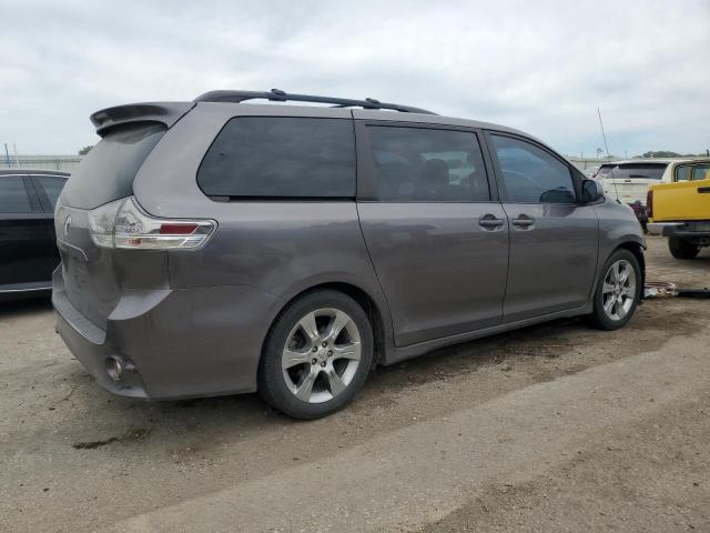 Vin: 5tdxk3dc2bs047349, lot: 57290615, toyota sienna sport 20113