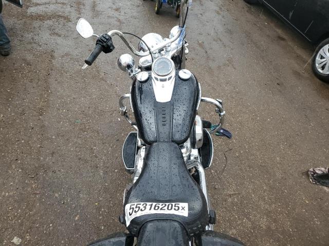2020 HARLEY-DAVIDSON FLHC 1HD1YAJ13LB048562