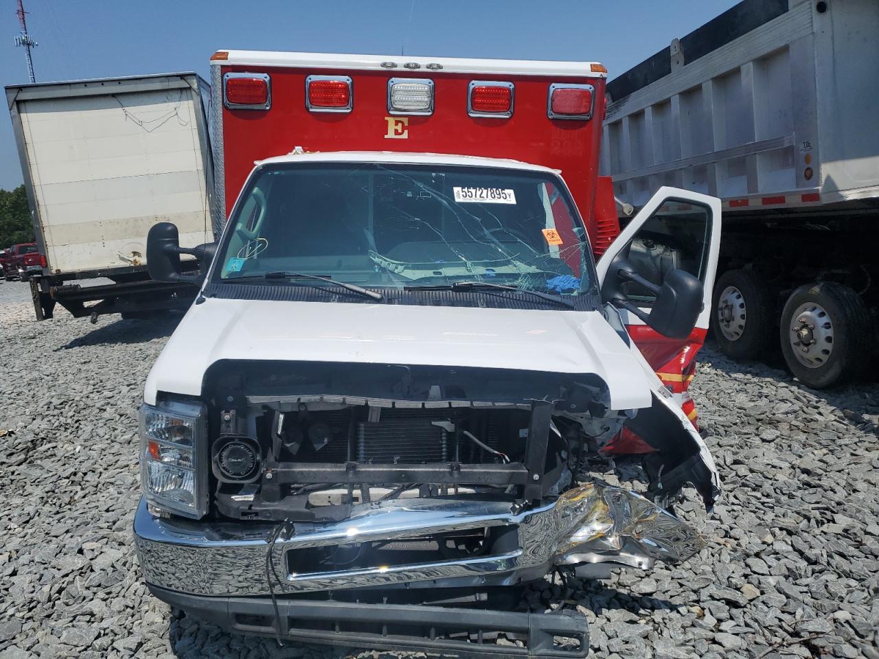 FORD ECONOLINE E450 SUPER DUTY CUTAWAY VAN