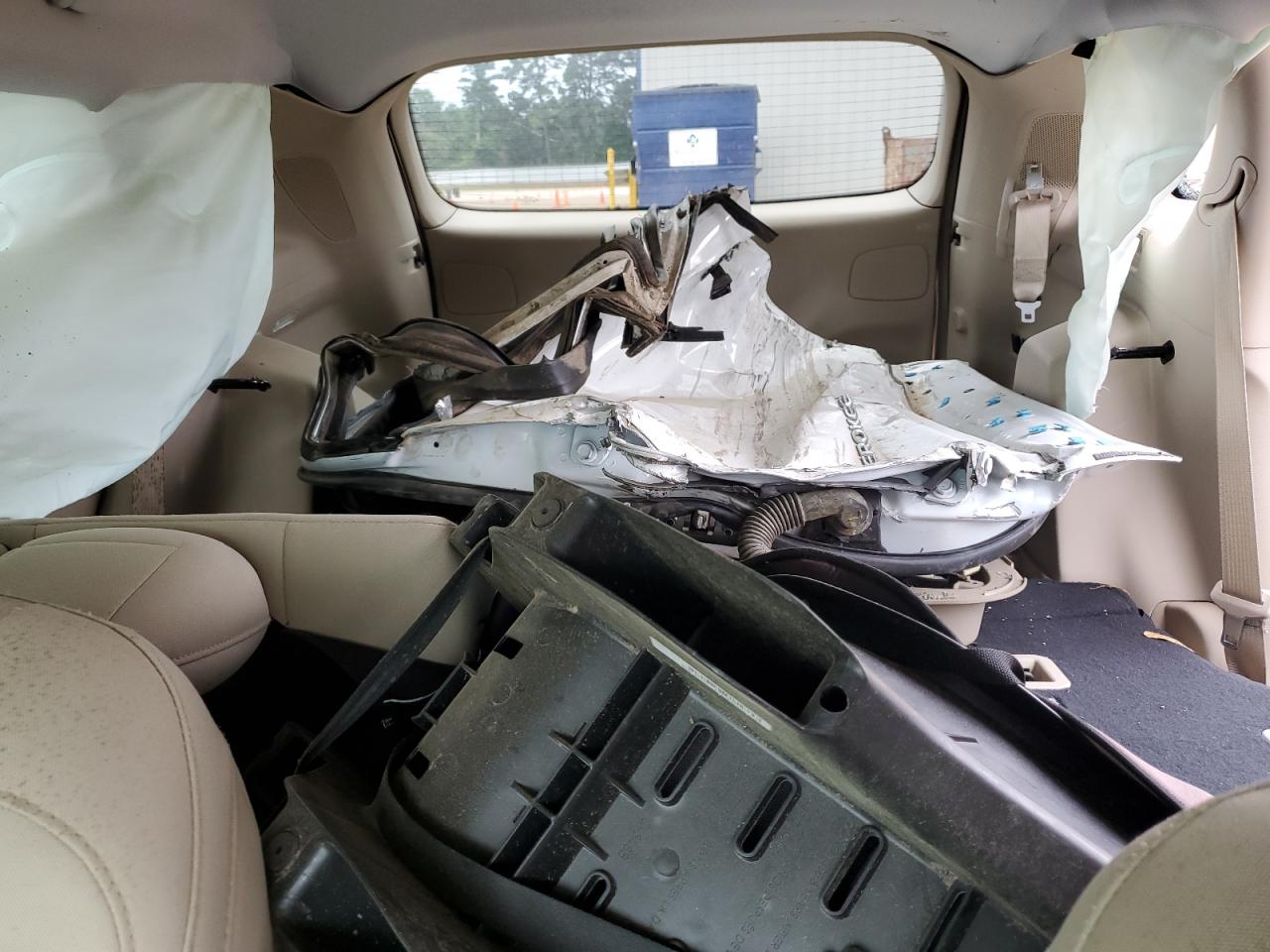 JEEP GRAND CHEROKEE LATITUDE