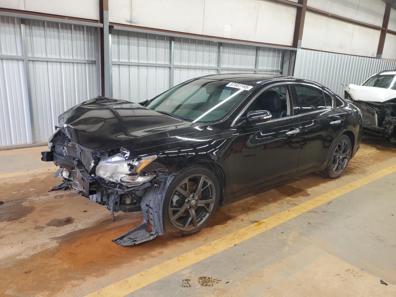 NISSAN MAXIMA S