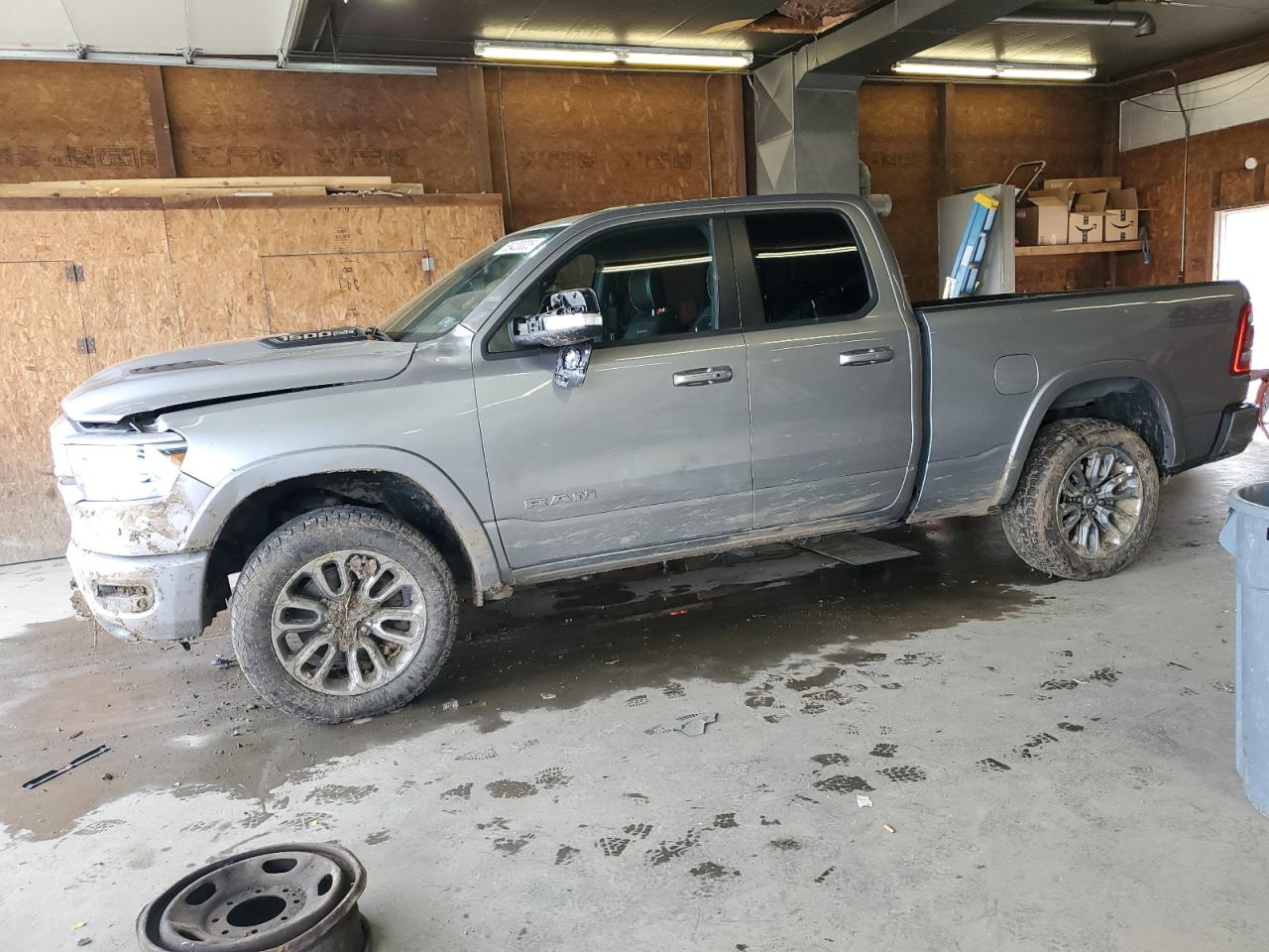 RAM 1500 LARAMIE