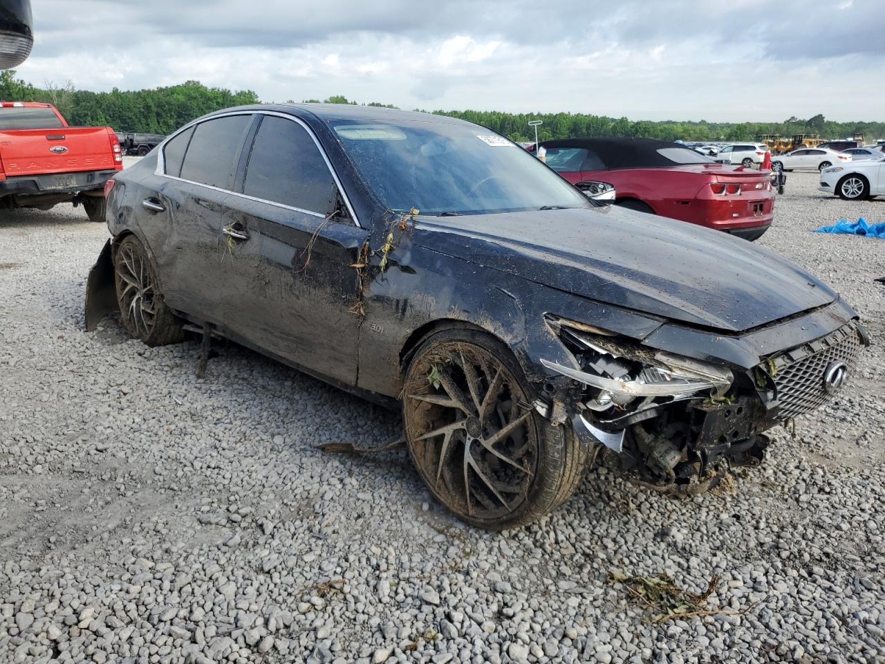 INFINITI Q50 PREMIUM