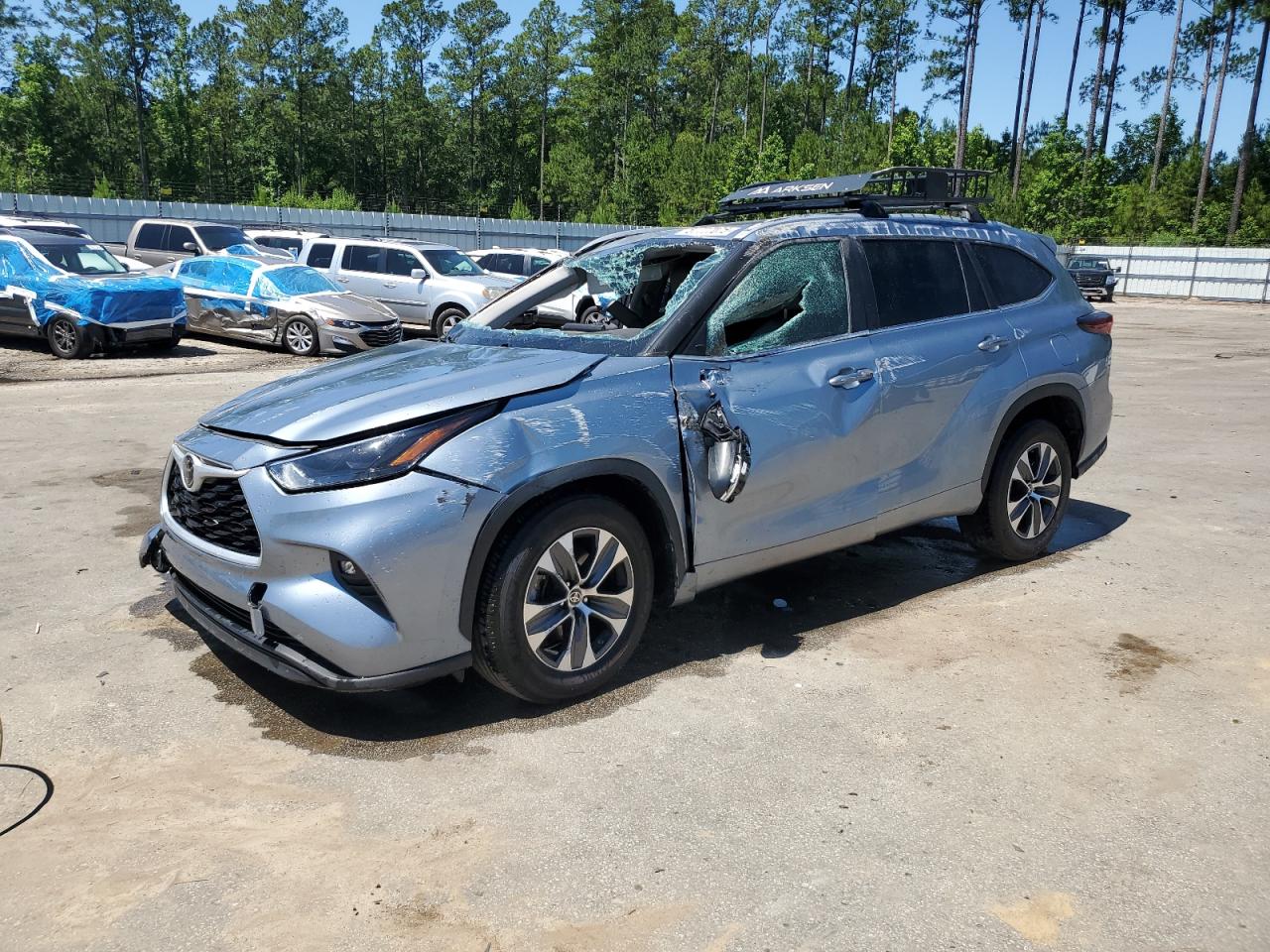 TOYOTA HIGHLANDER LE