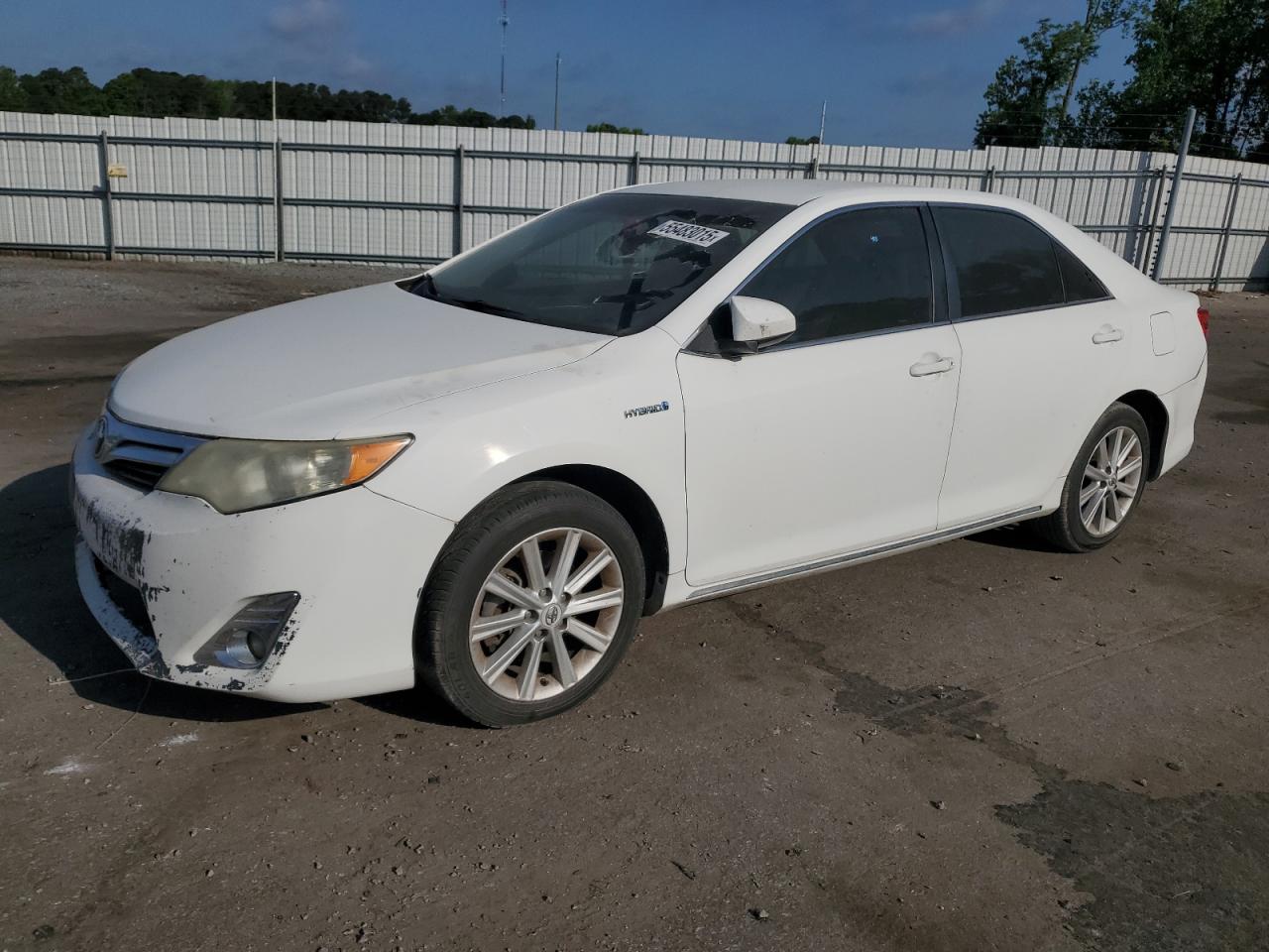 TOYOTA CAMRY HYBRID