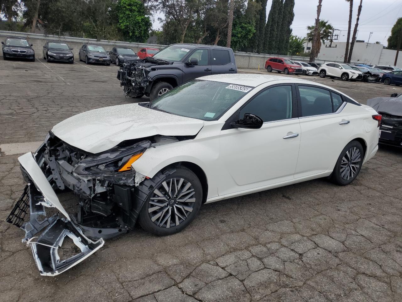 NISSAN ALTIMA SV