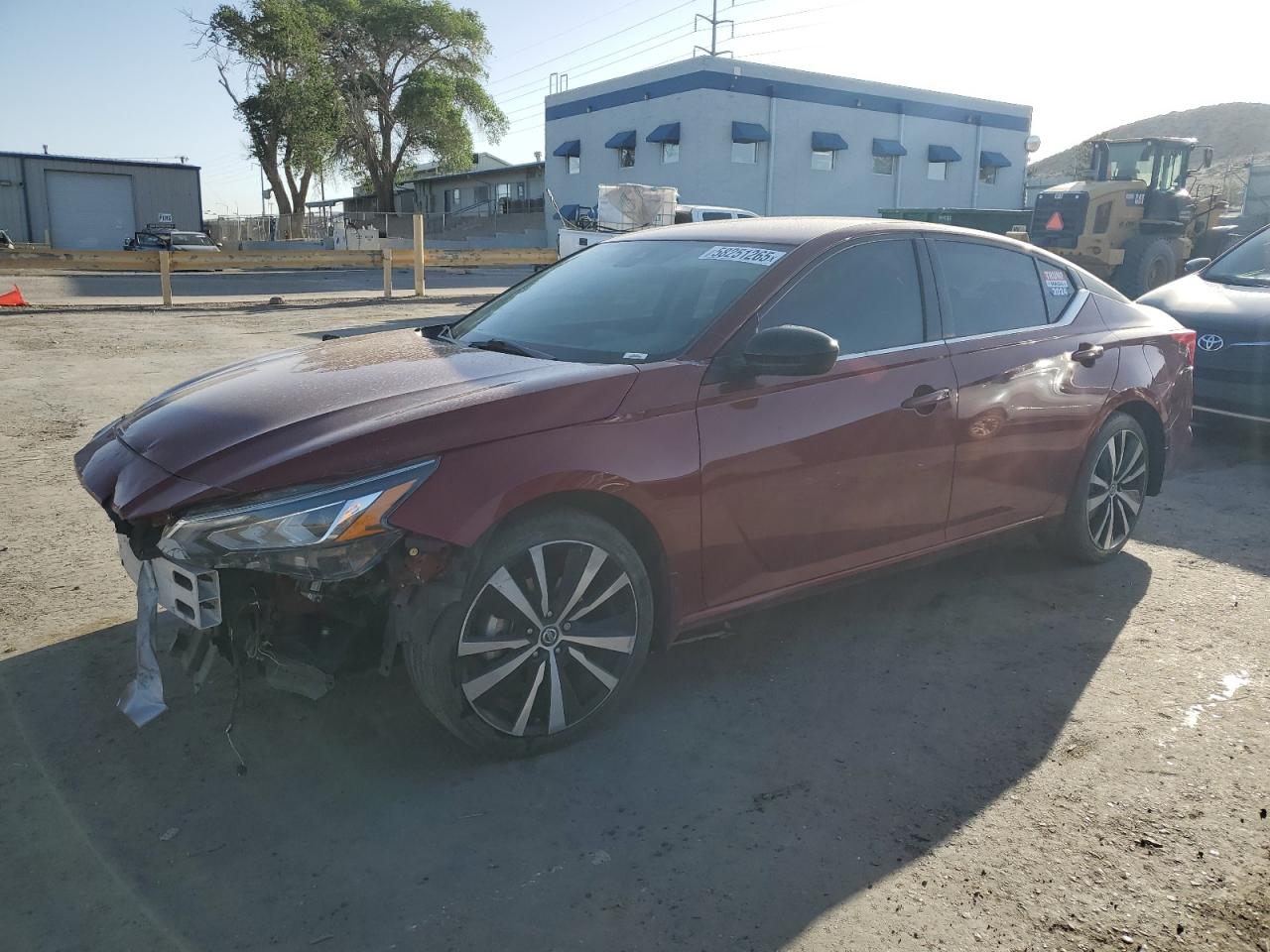 NISSAN ALTIMA SR