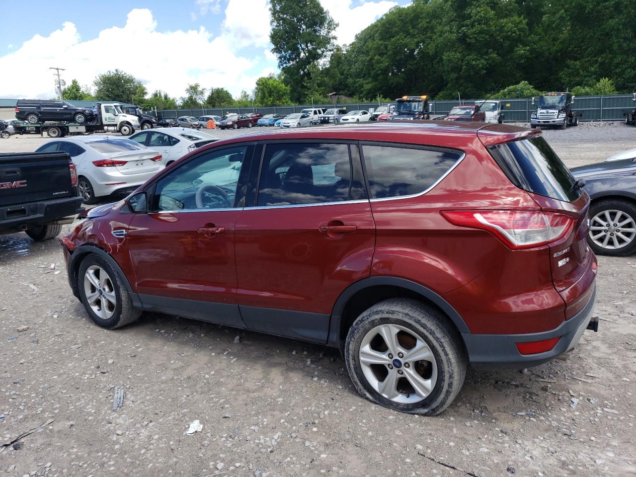 FORD ESCAPE SE