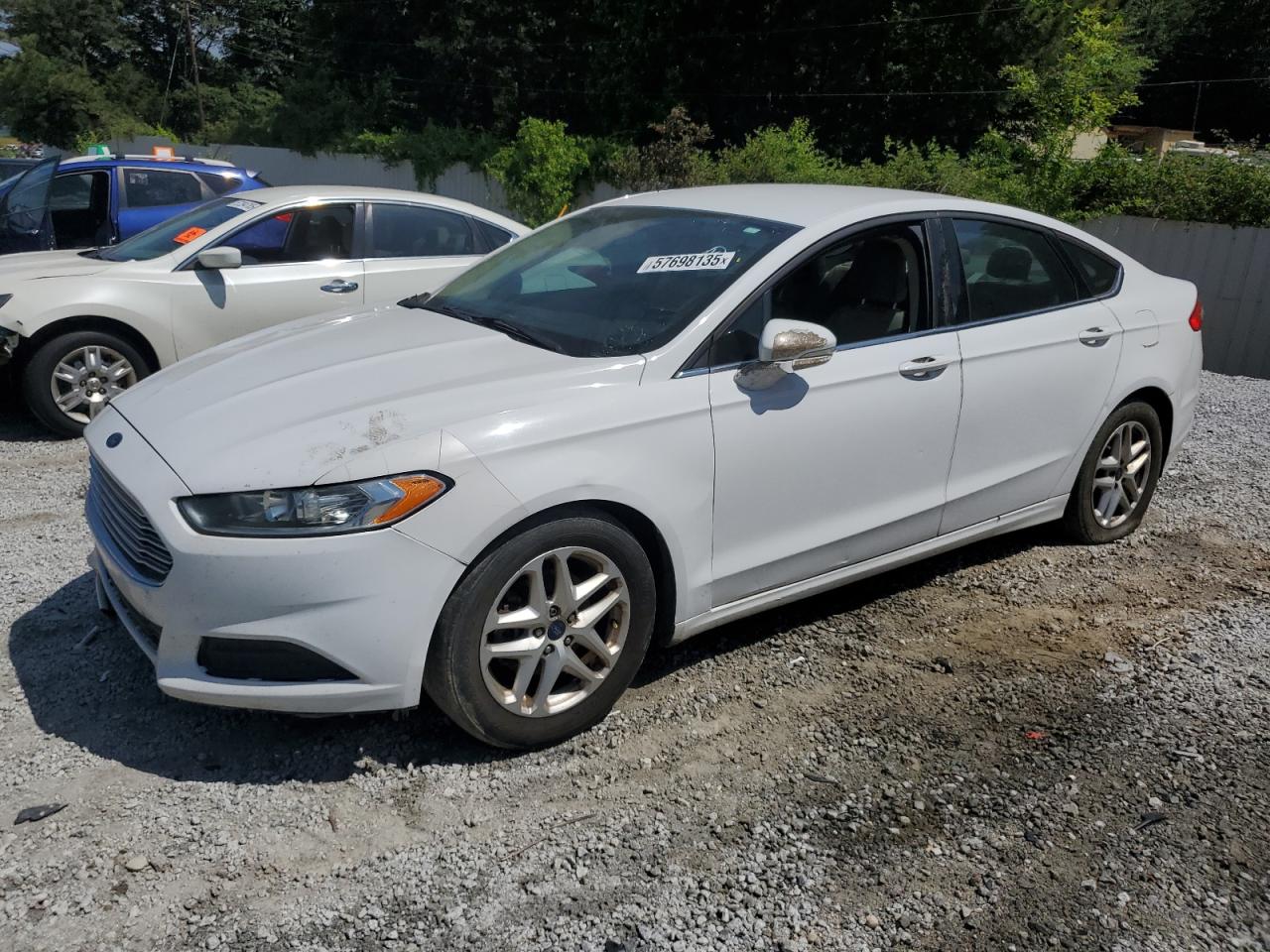 FORD FUSION SE