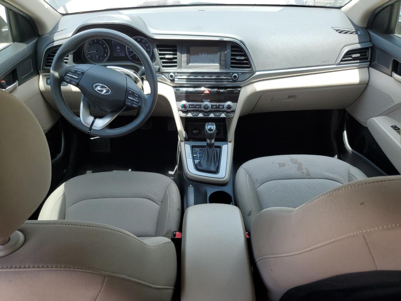 Hyundai Elantra se 2020