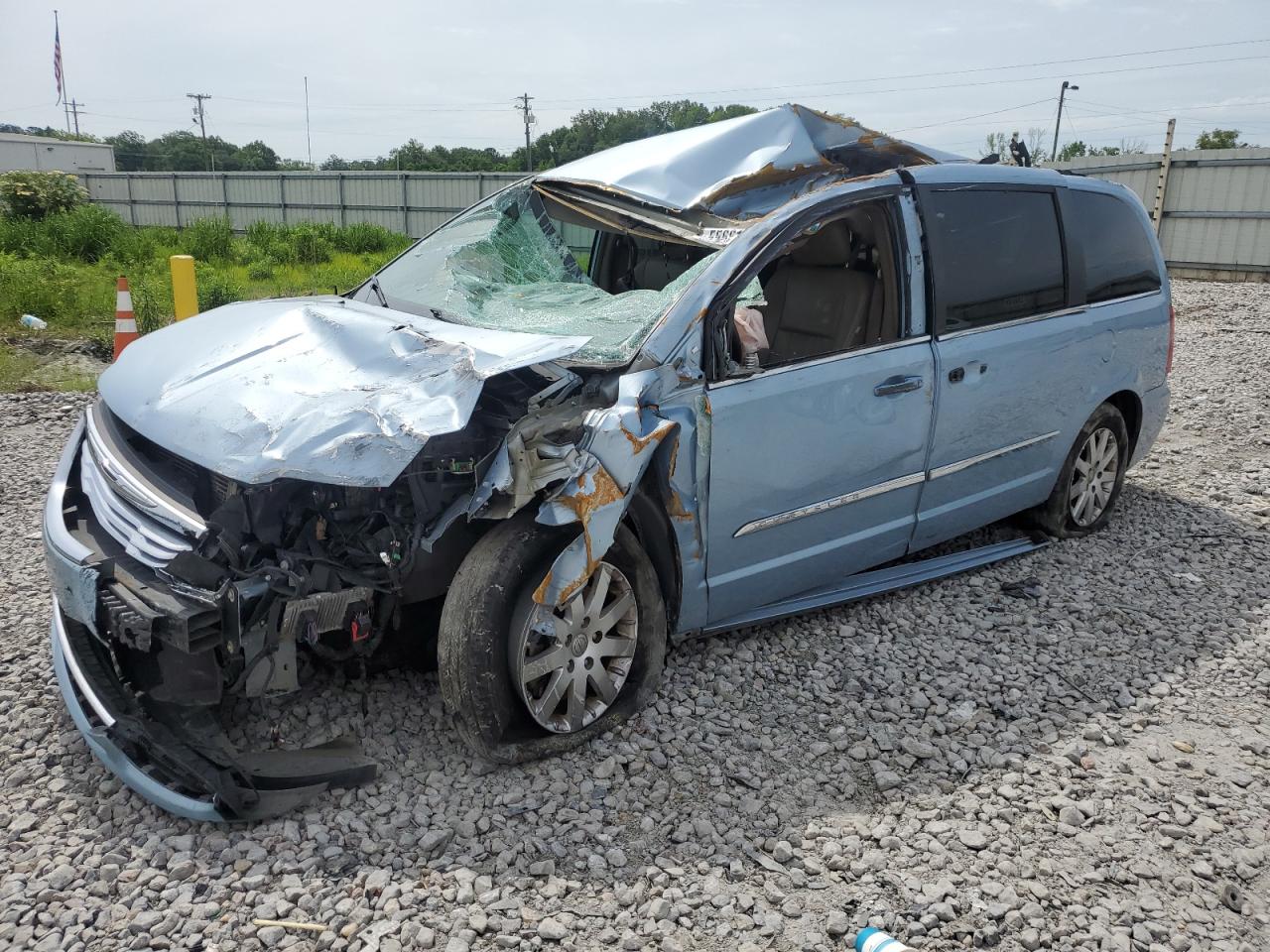 CHRYSLER TOWN & COUNTRY TOURING