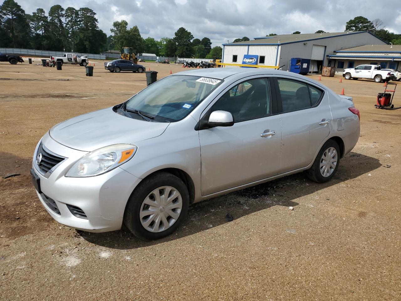 NISSAN VERSA S