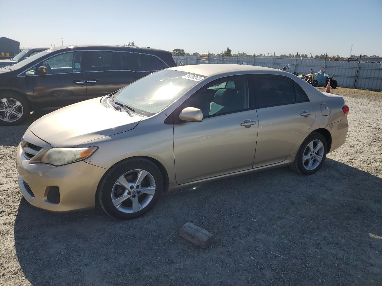TOYOTA COROLLA BASE