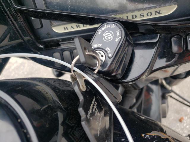 2018 HARLEY-DAVIDSON FLHXS STRE 1HD1KRC1XJB648943