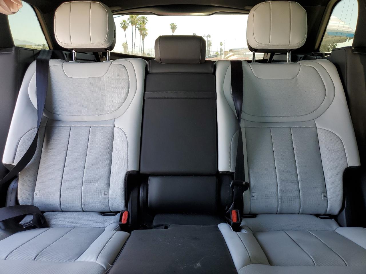 LAND ROVER RANGE ROVER DYNAMIC SE