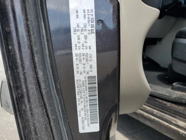 2016 CHRYSLER TOWN & COU 2C4RC1CG2GR121965