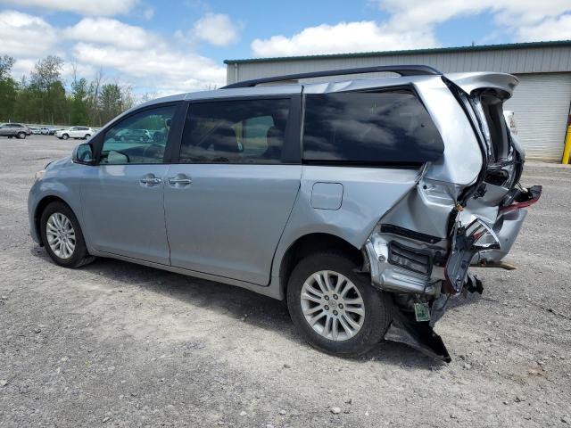 2016 TOYOTA SIENNA XLE 5TDYK3DC2GS731538