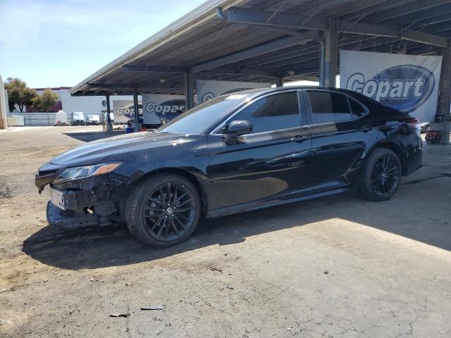 Vin: 4t1b11hk1ju663990, lot: 57163205, toyota camry l 2018 img_1