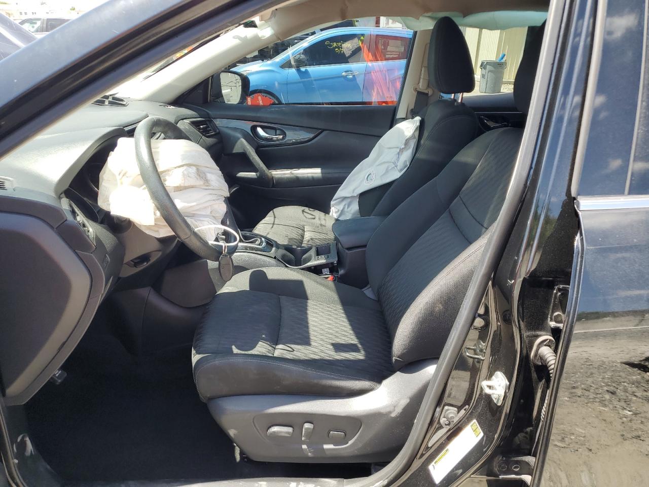 Nissan Rogue s 2018