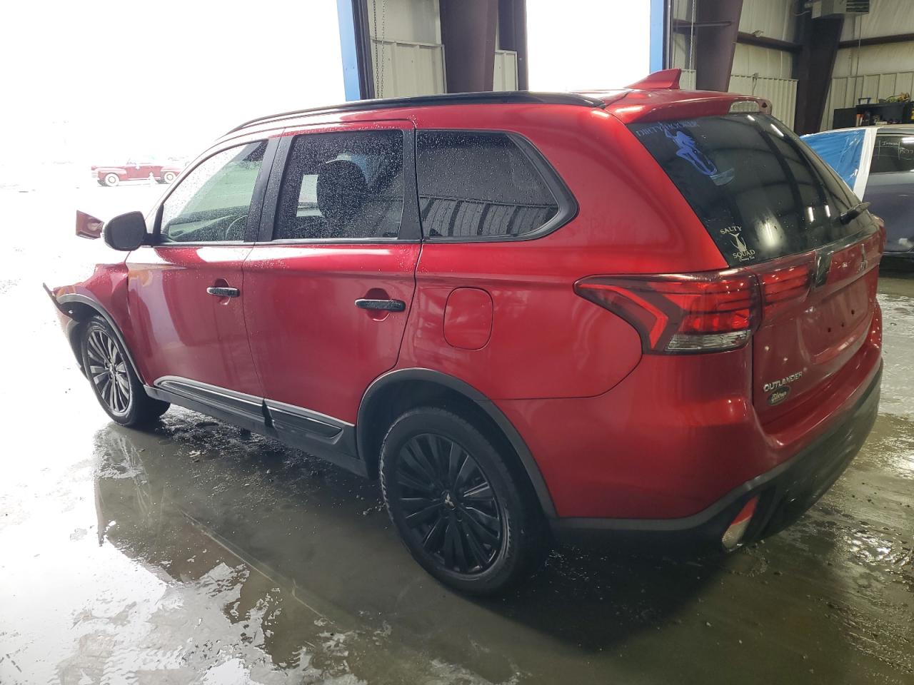 MITSUBISHI OUTLANDER SE