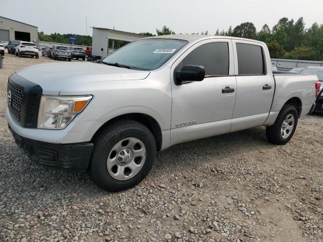 NISSAN TITAN S