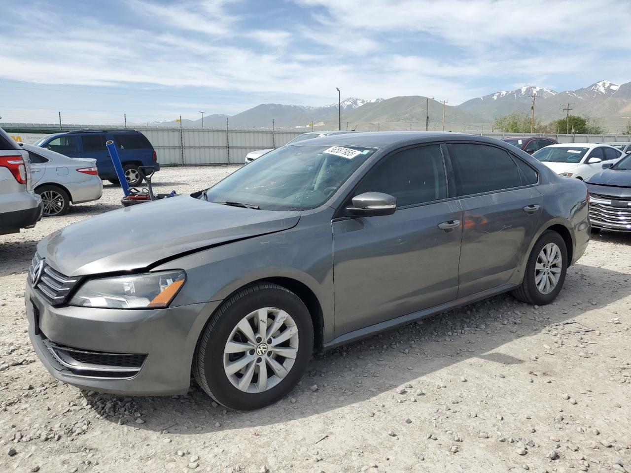 VOLKSWAGEN PASSAT S