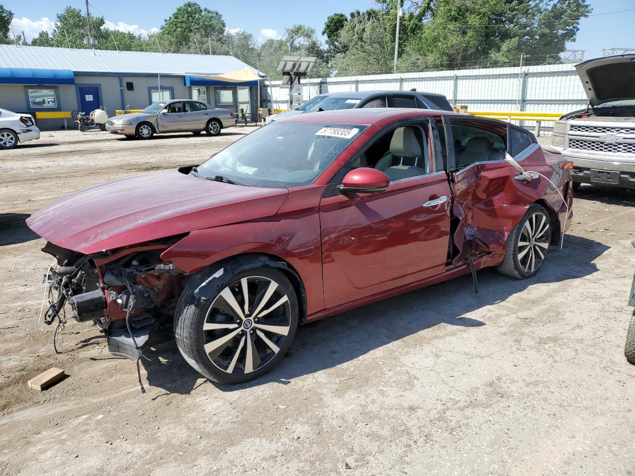 NISSAN ALTIMA PLATINUM