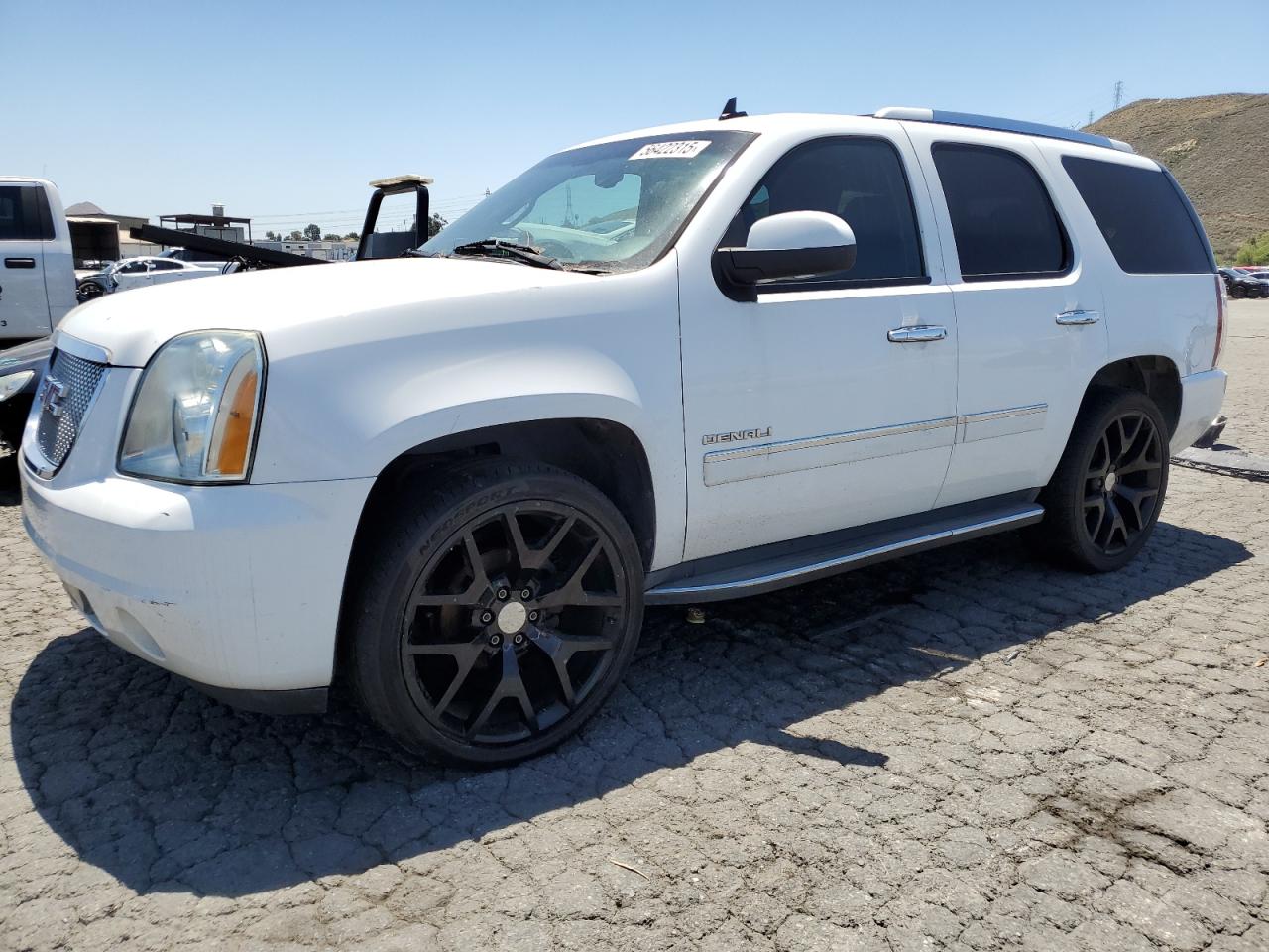  Salvage GMC Yukon