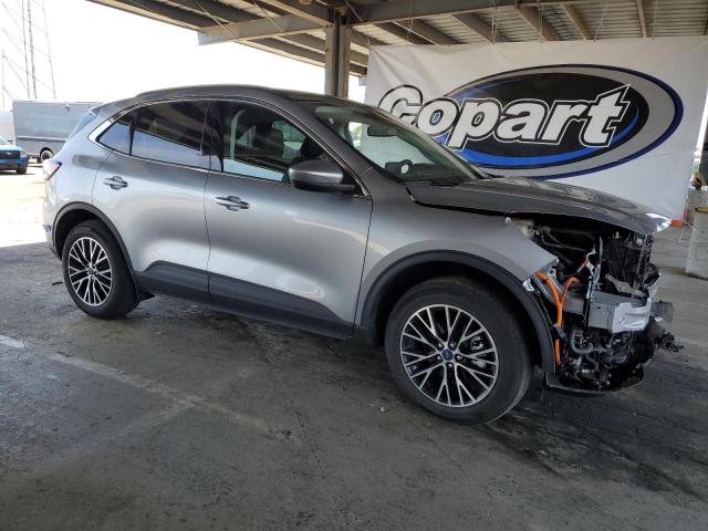 Vin: 1fmcu0lz1mub18208, lot: 56461355, ford escape titanium 20214