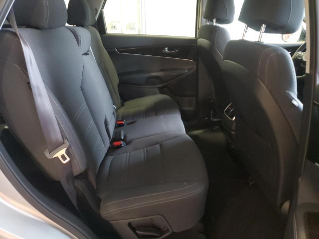 2017 KIA SORENTO LX - 5XYPG4A34HG263639