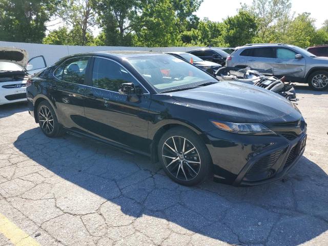 Vin: 4t1g11bk2pu084207, lot: 57913195, toyota camry se night shade 20234