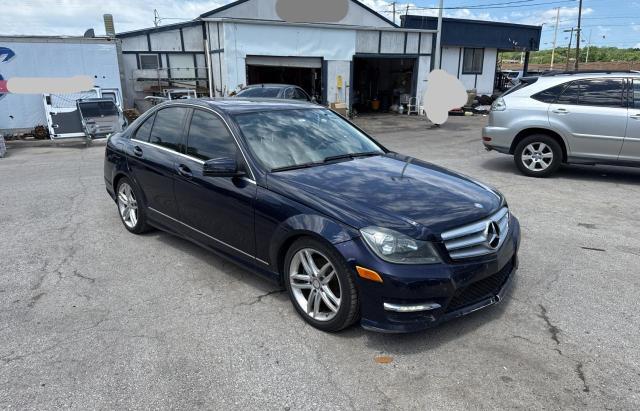 Vin: wddgf8bb5cr232660, lot: 58372185, mercedes-benz c-class 300 4matic 2012 img_1