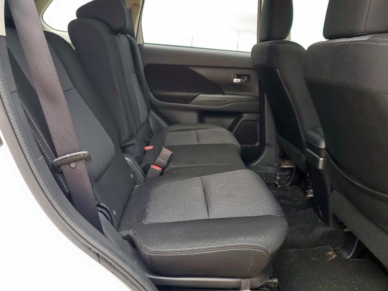 2018 MITSUBISHI OUTLANDER JA4AD3A33JZ029261