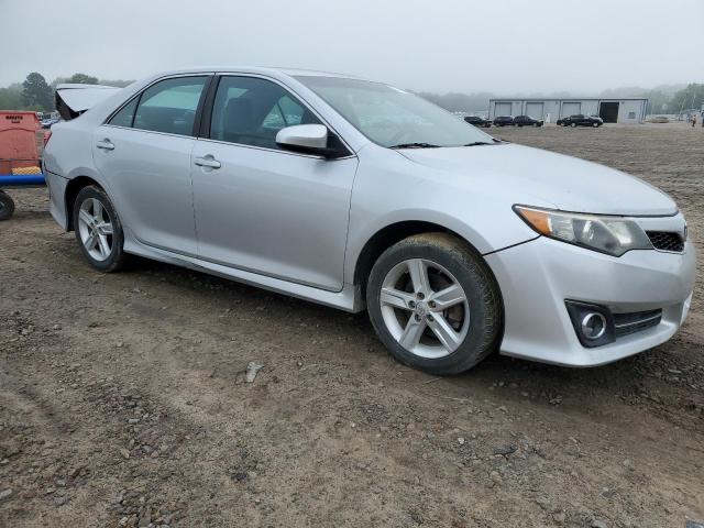 Vin: 4t1bf1fk4eu775693, lot: 56512085, toyota camry l 20144