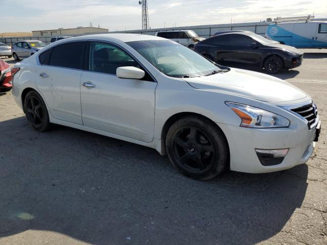 Vin: 1n4al3ap8fn921344, lot: 57428535, nissan altima 2.5 20154