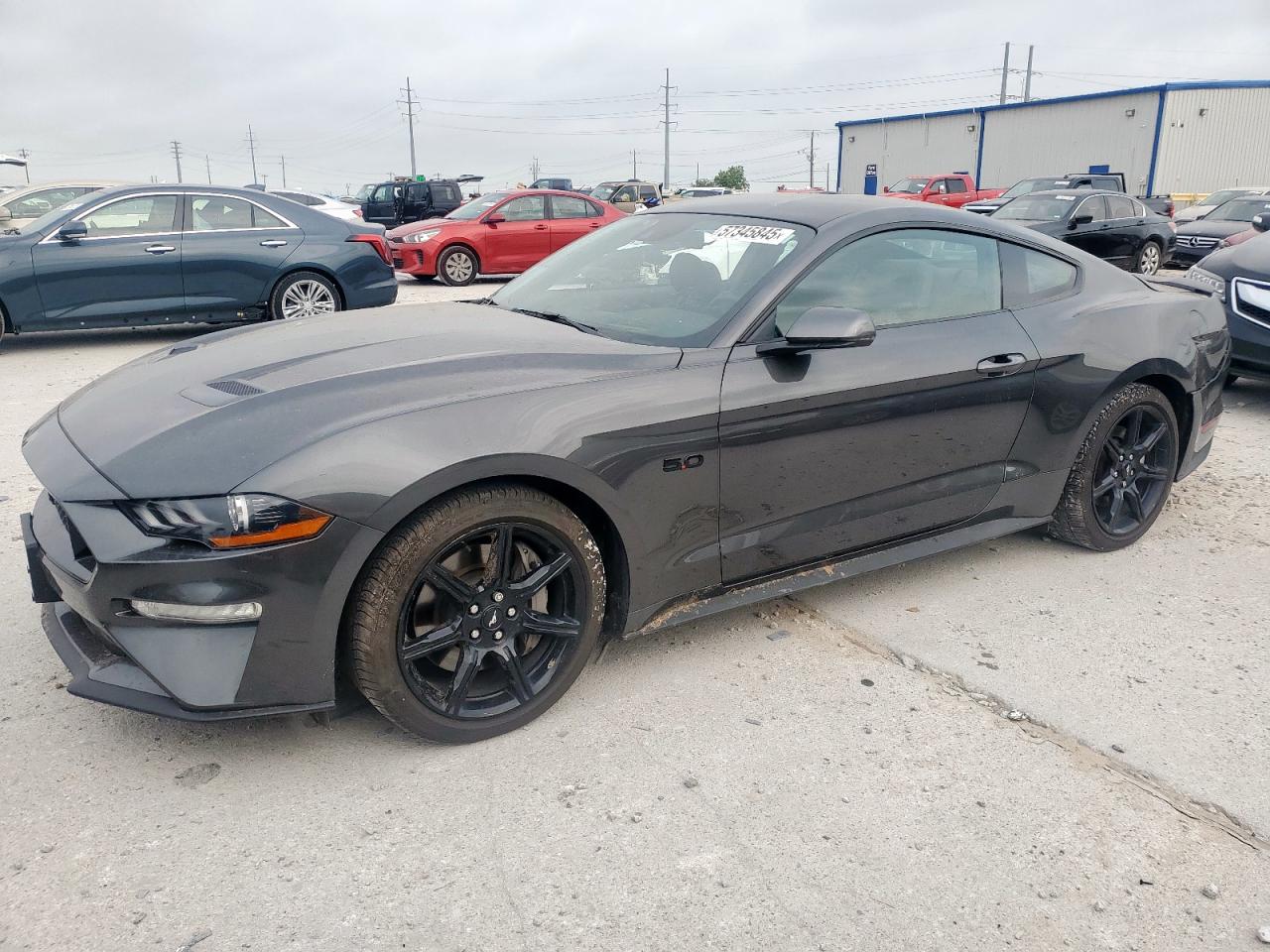 FORD MUSTANG GT