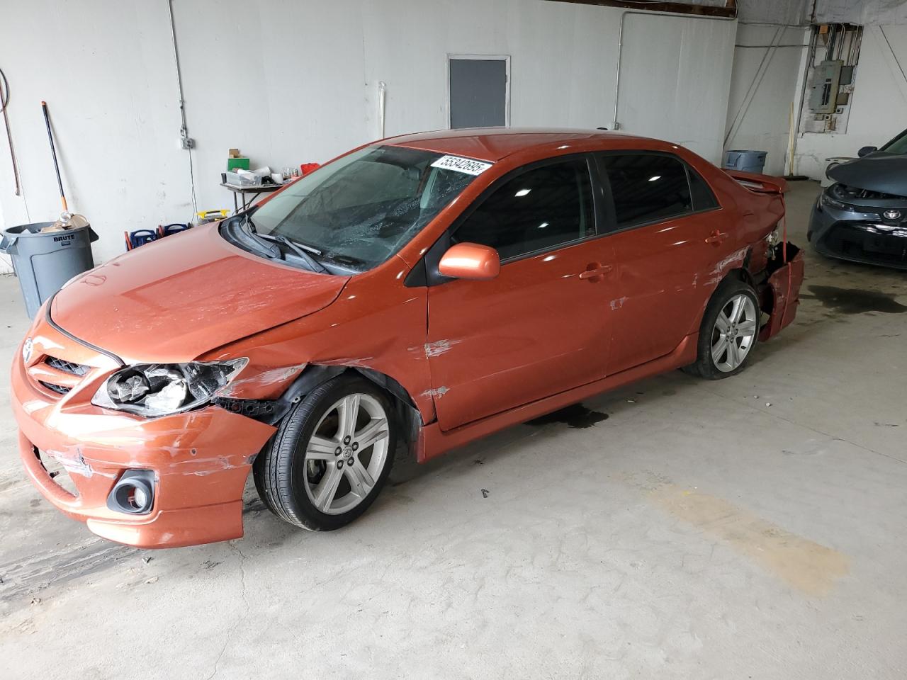 TOYOTA COROLLA BASE