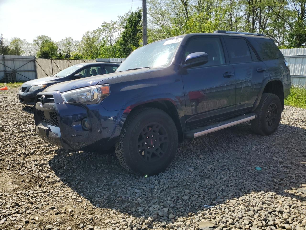 TOYOTA 4RUNNER SR5/SR5 PREMIUM