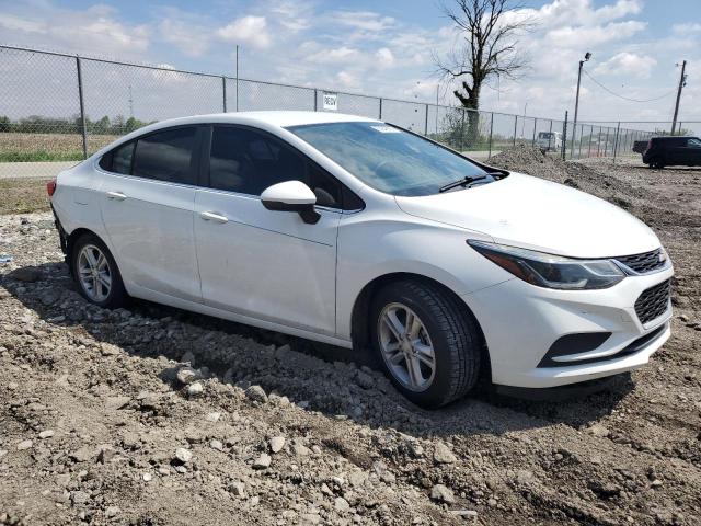 Vin: 1g1be5sm3h7226116, lot: 55942285, chevrolet cruze lt 20174
