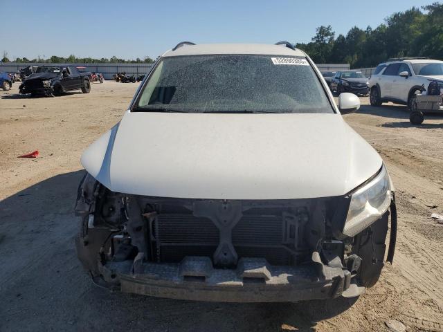 2016 VOLKSWAGEN TIGUAN S - WVGAV7AX7GW586239
