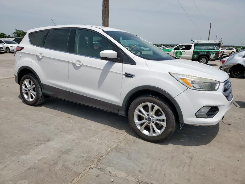 Vin: 1fmcu9gd4hud85884, lot: 57208585, ford escape se 20174