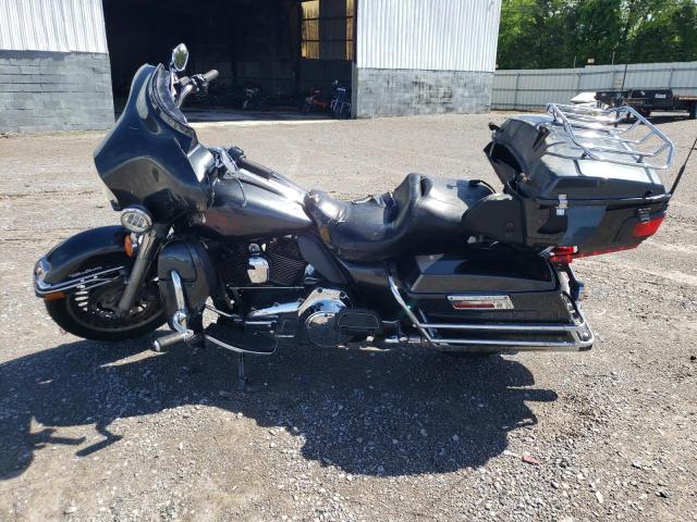 2009 HARLEY-DAVIDSON FLHTCU - 1HD1FC4199Y640695
