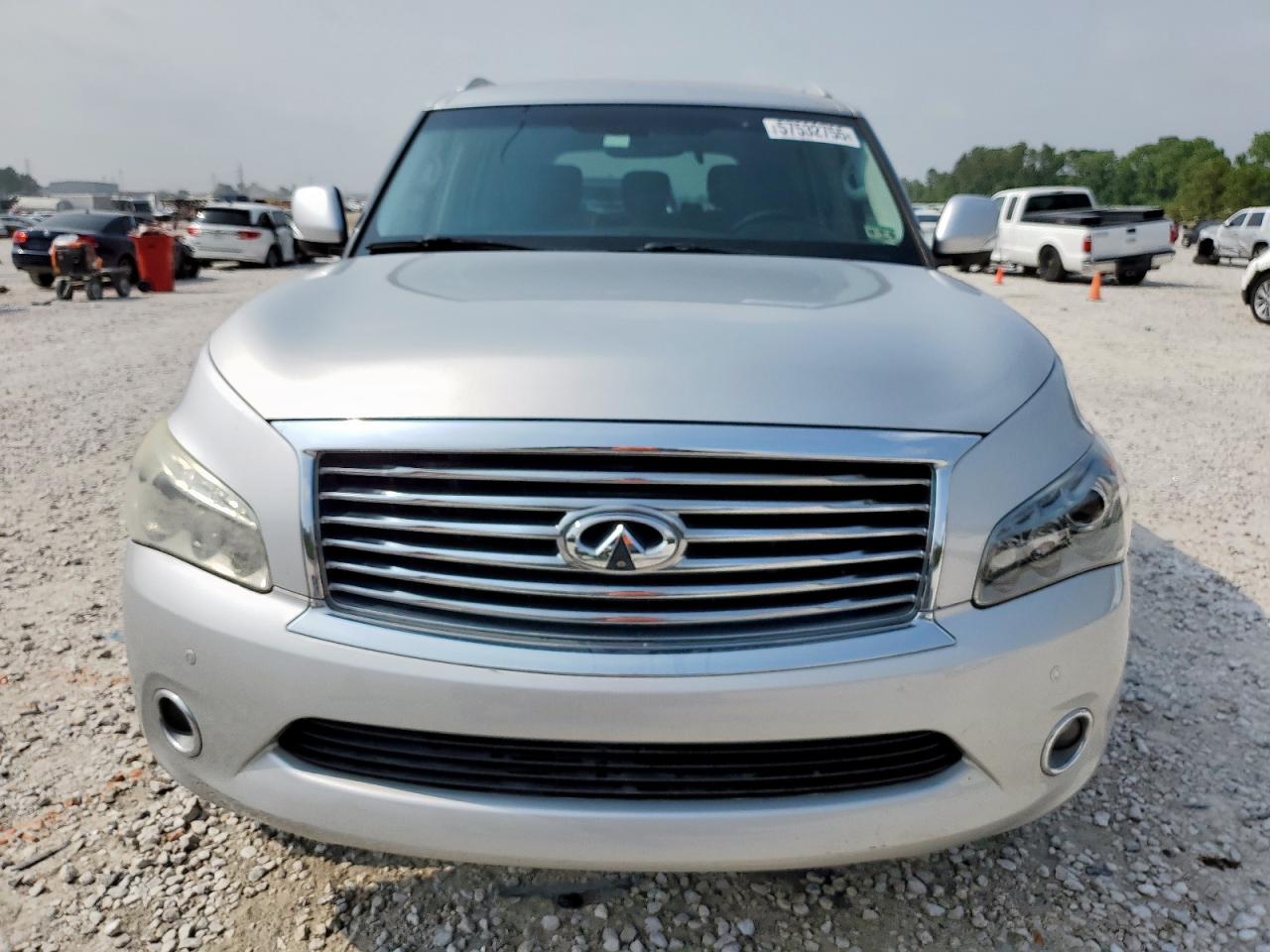 INFINITI QX56