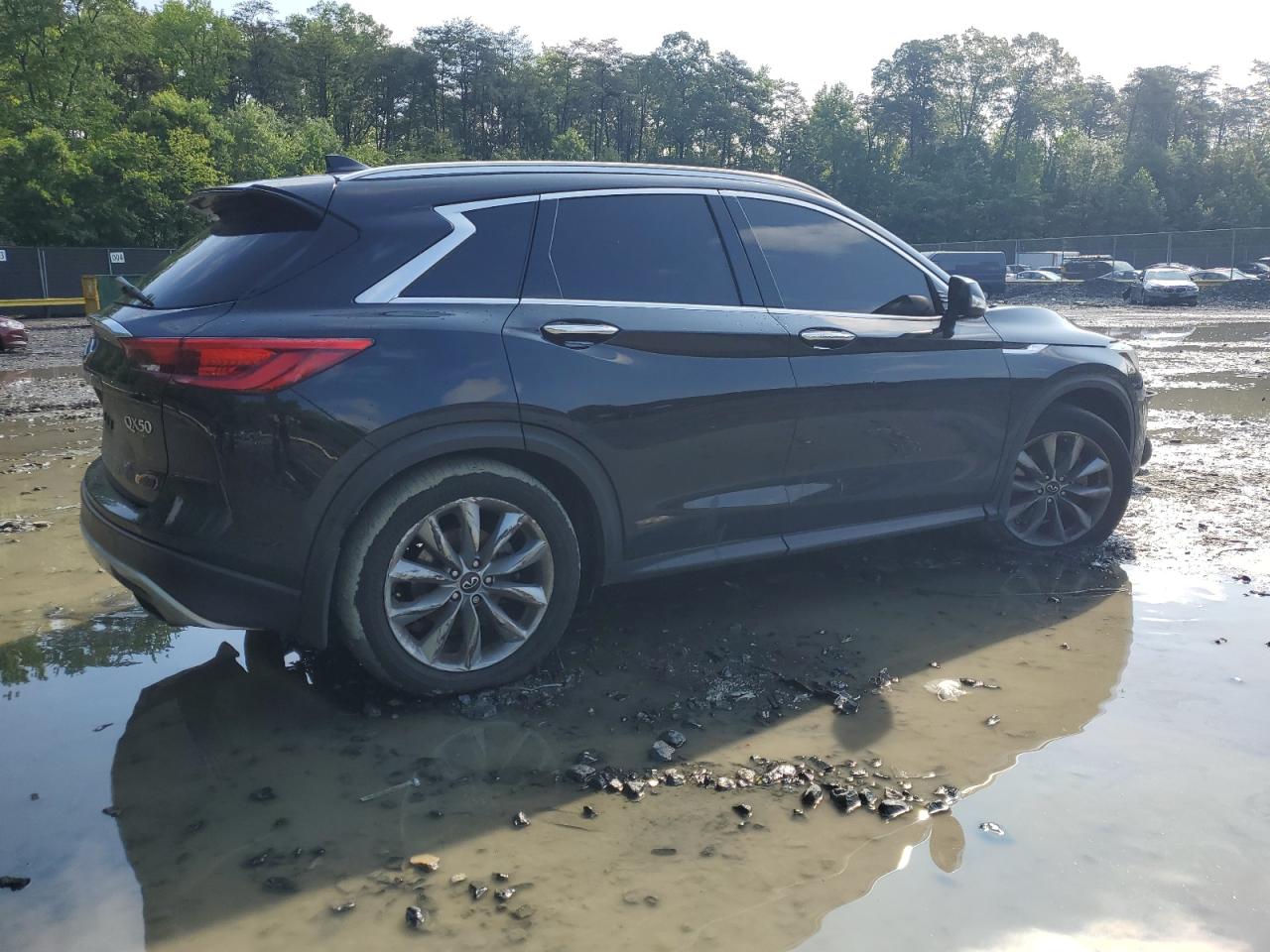 INFINITI QX50 2021